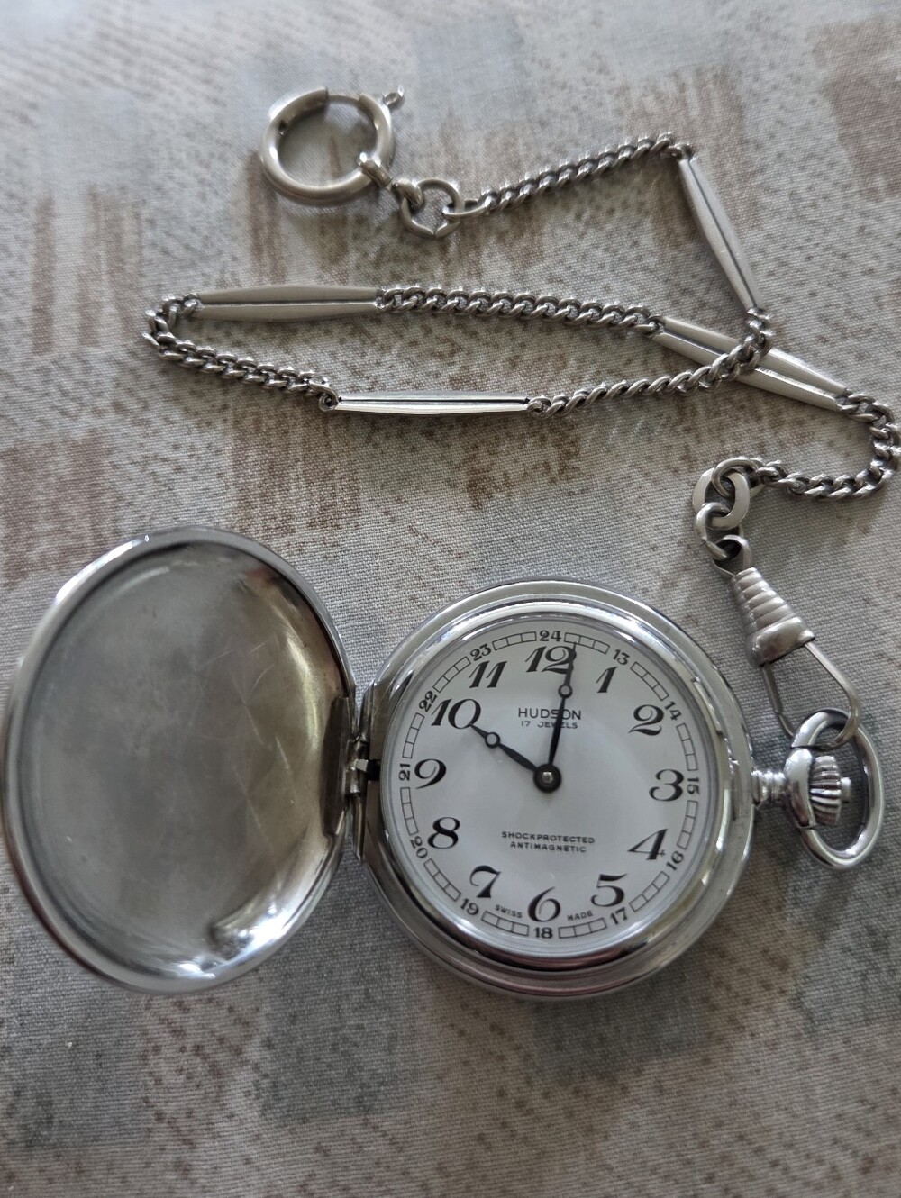 Hudson Vintage Mechanical Pocket Watch 17 Jewels Shockprotected